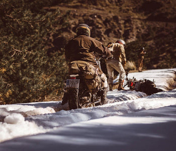 Les bons vêtements de moto pour les températures changeantes