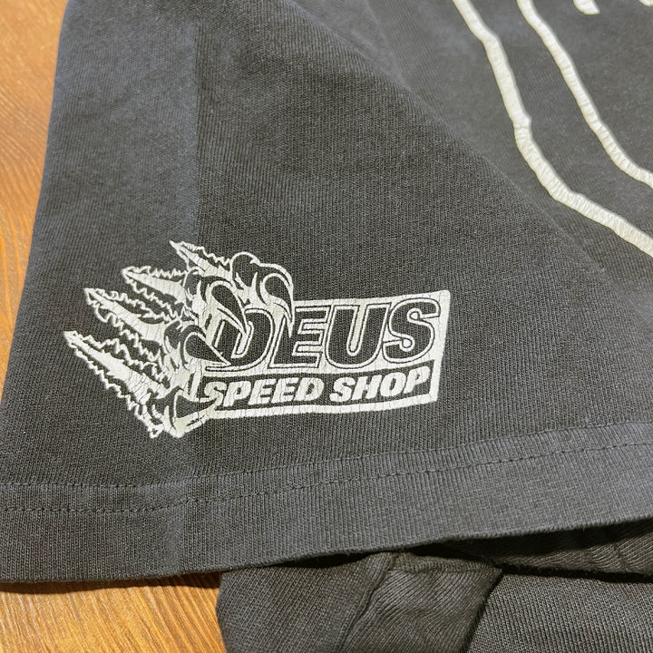 T-shirt Deus Ostinato