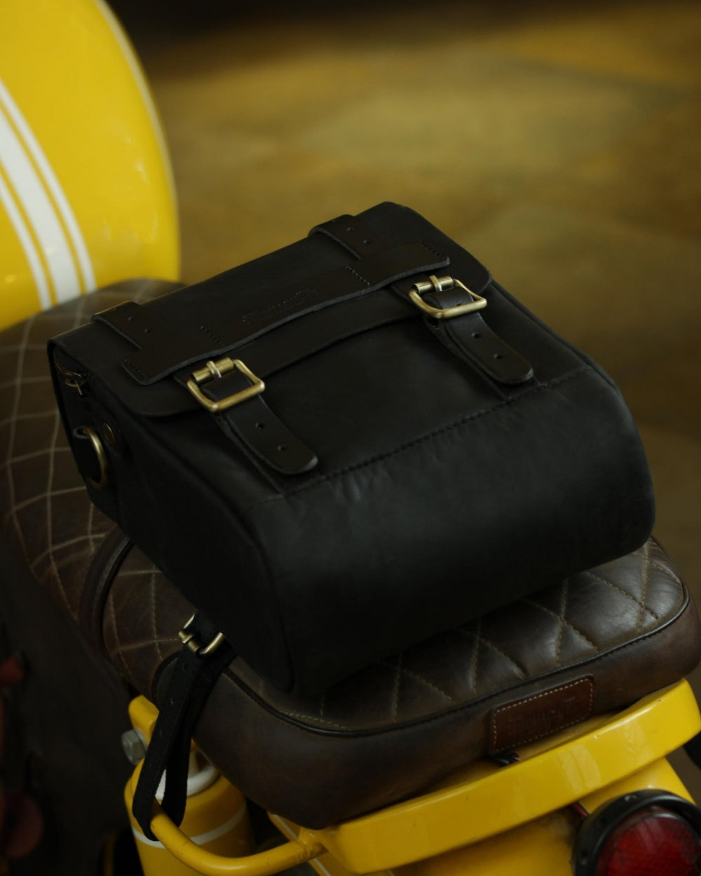 Trip Machine Tank &Tail Bag Black