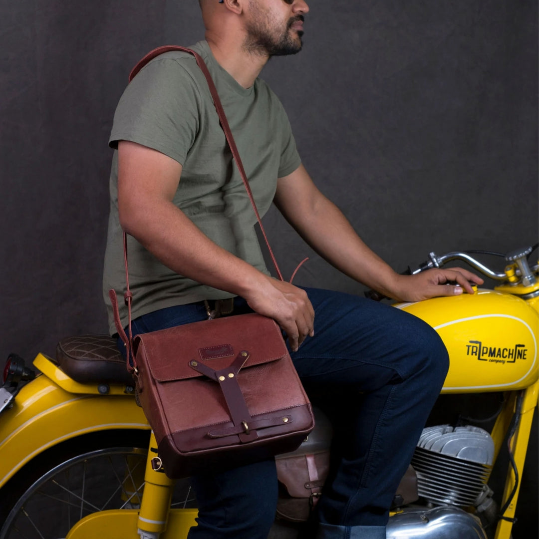 Trip Machine Messenger Bag Cherry