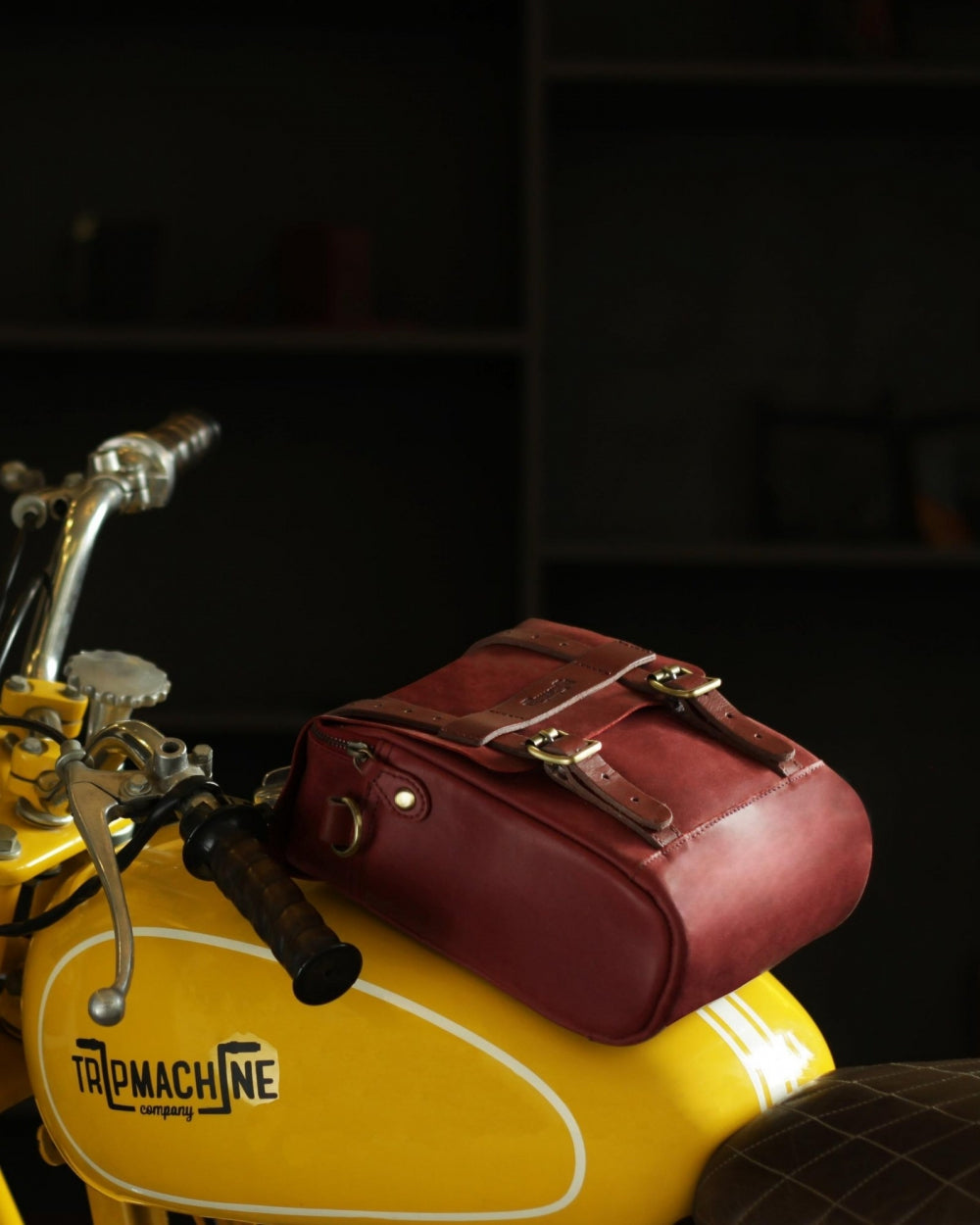 Trip Machine Tank &amp; Tail Bag Cherry