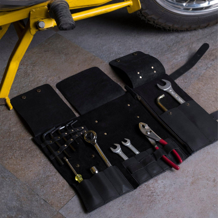 Trip Machine Tool Roll Black